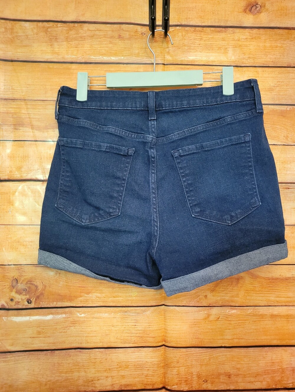 Old Navy Dark Blue Denim Roll-Cuff Women’s Shorts S10 - Picture 3 of 3